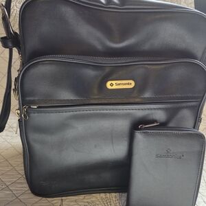 Vintage Samsonite Shoulder Travel Bag & Zip Folio Set Black Retro Luggage